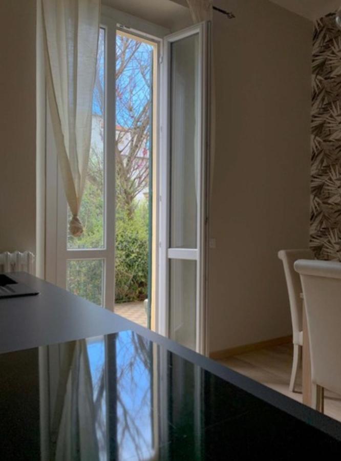 Casa Mare Vacanze Viale Venezia 18 *